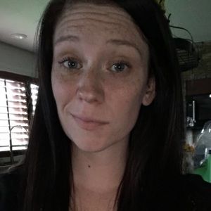 Meet your Posher, Adrienne